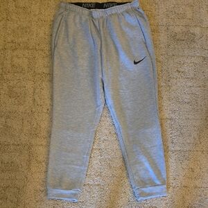 Nike Sweatpants